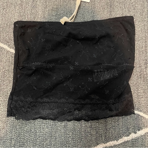 Urban Outfitters Lace Tube Top - Picture 4 of 8